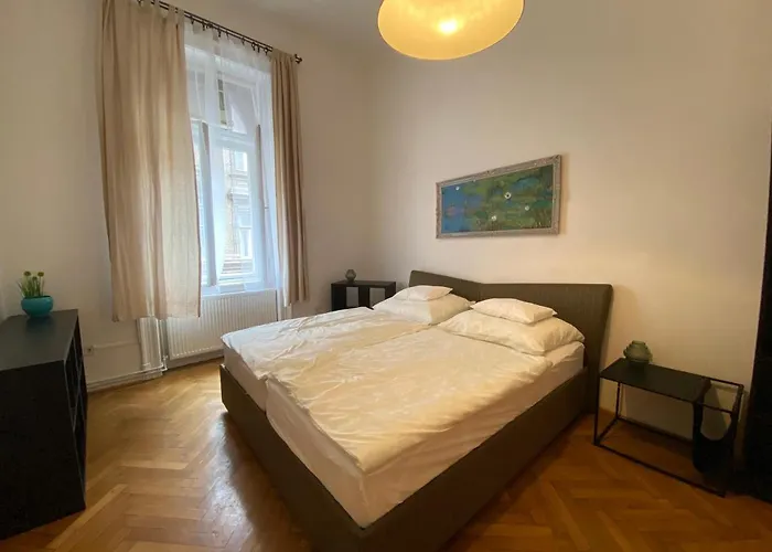 3 Bedrooms- Central Quarter Apartment